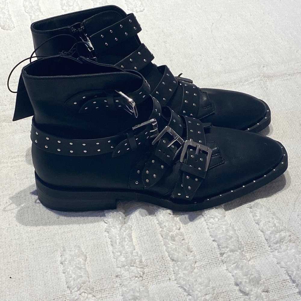 Forever 21 boots